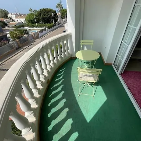 Club Nautico Con Piscina Apartment *